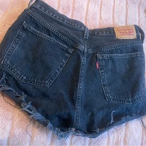 Black Levi’s Jean Shorts
